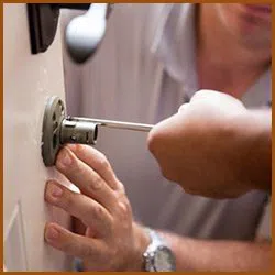 Interstate Locksmith Shop San Jose, CA 408-513-3119 - 3-cheap-locksmith